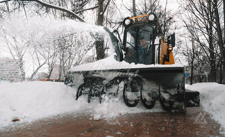 Шнекороторный снегоочиститель Impulse SR1850 на мини-погрузчик JCB снегоуборщик картинка 495112