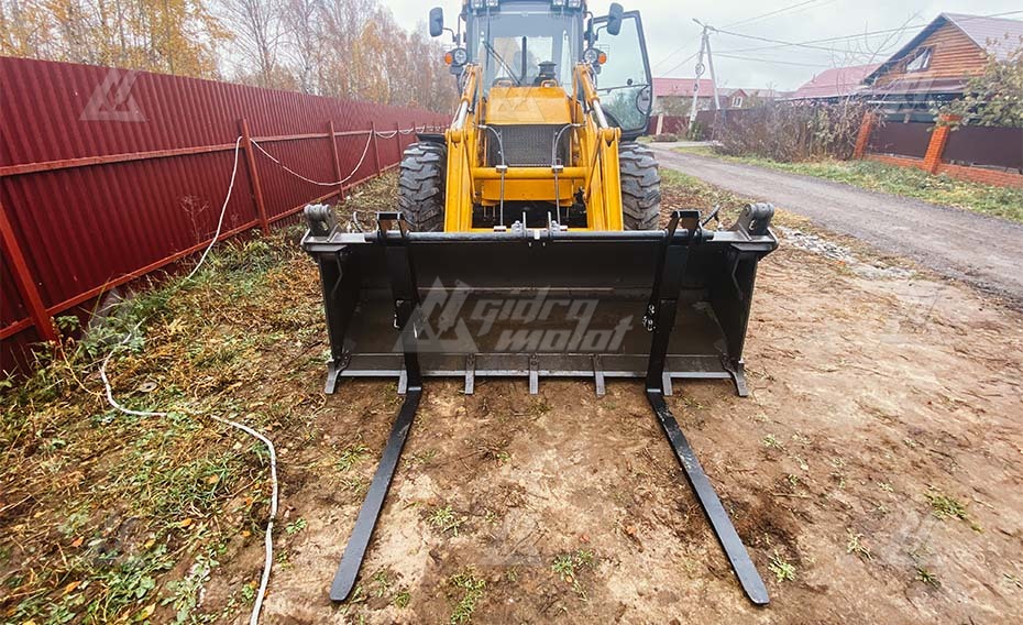 Вилы откидные паллетные Impulse PF2000 на ковш Redstar T17,5/24 картинка 632622